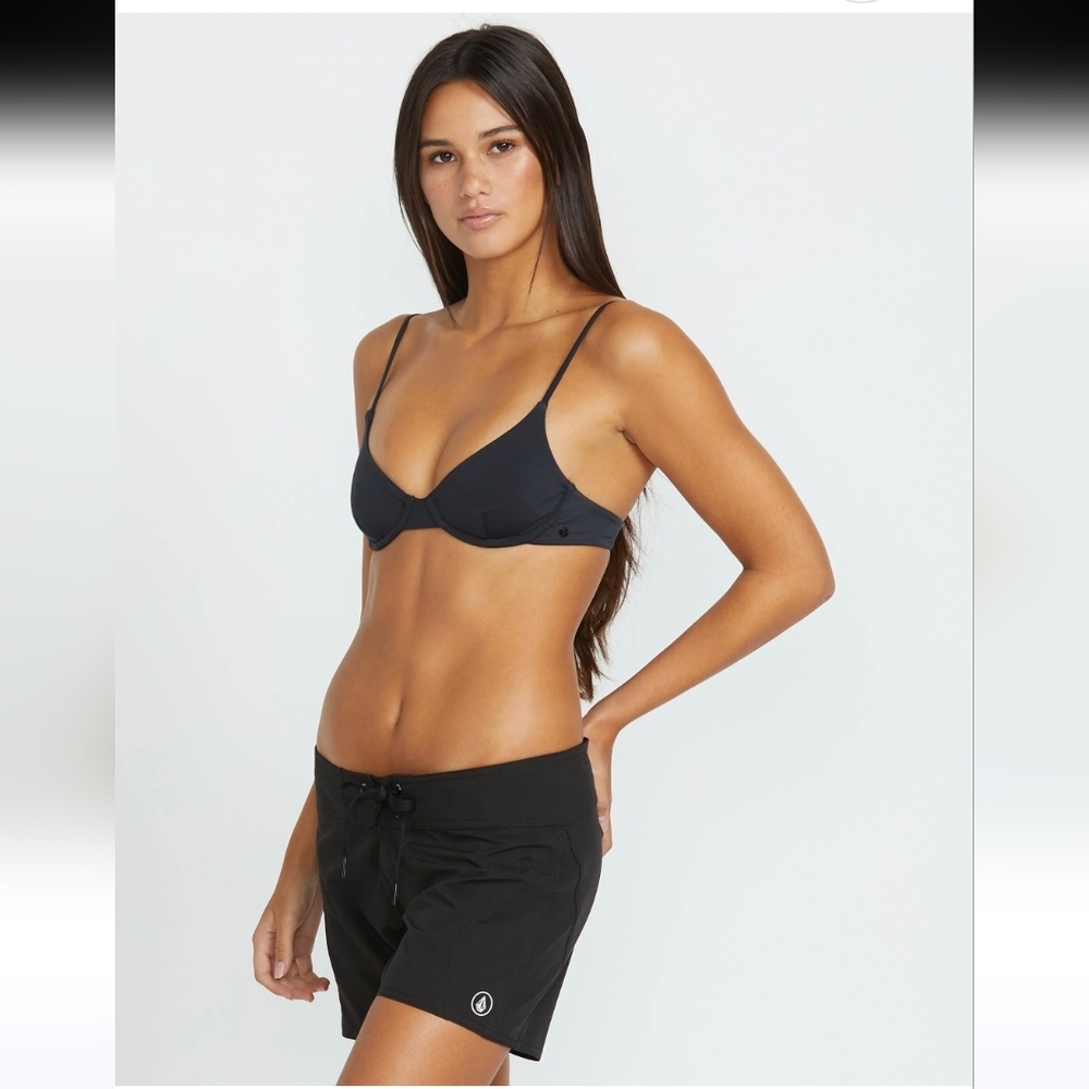 NWT VOLCOM Women's Simply Solid Front-Tie Boardshorts Size 3